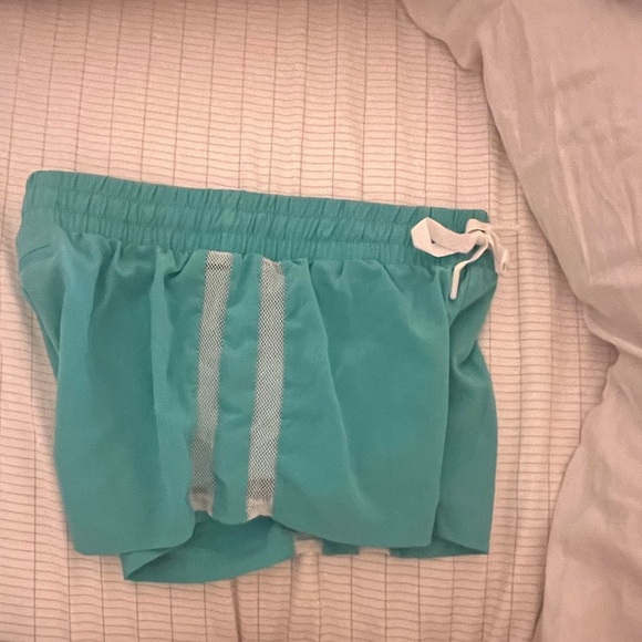 Fabletics Pamela Running Athletic Workout Shorts Size XS - Picture 4 of 6